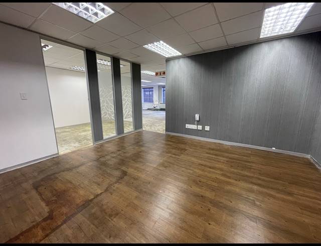 209M² OFFICE TO LET IN ROSEBANK